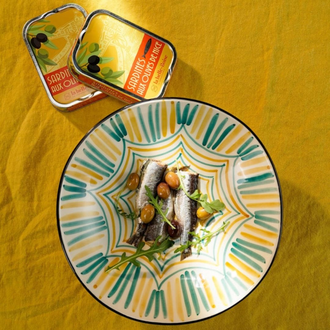 Sardinen mit Nizza-Oliven